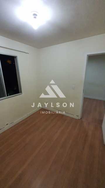 Apartamento à venda com 3 quartos, 51m² - Foto 13