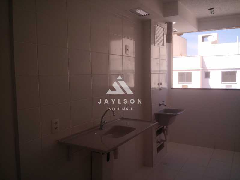 Apartamento à venda com 2 quartos, 45m² - Foto 11