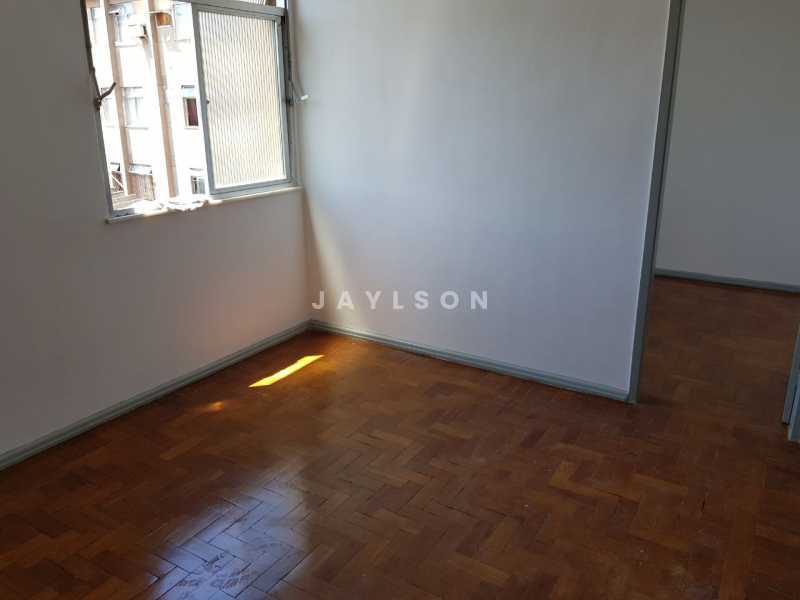 Apartamento para alugar com 2 quartos, 45m² - Foto 11