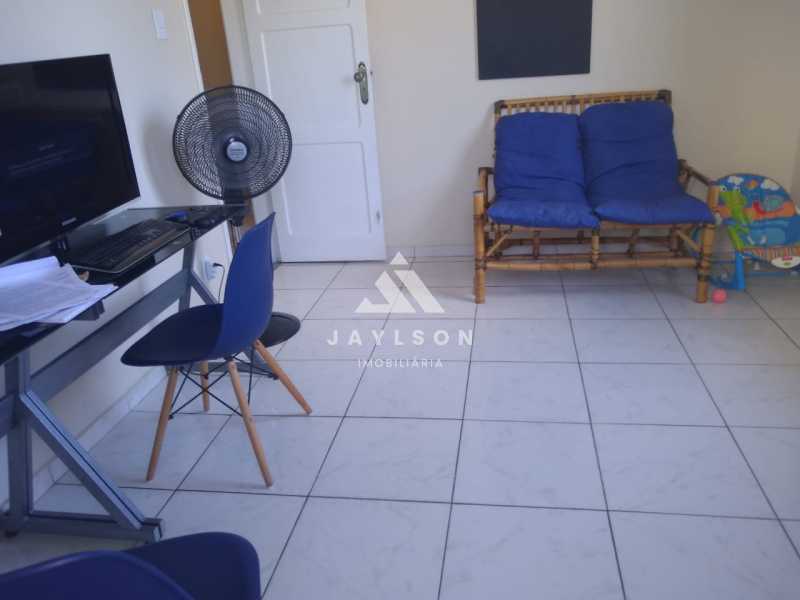 Apartamento à venda com 3 quartos, 70m² - Foto 12