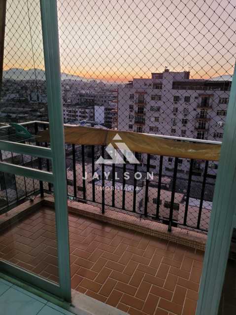 Apartamento à venda com 2 quartos, 60m² - Foto 28