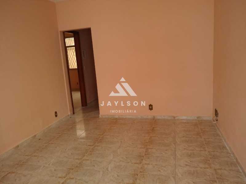 Apartamento à venda com 2 quartos, 75m² - Foto 12