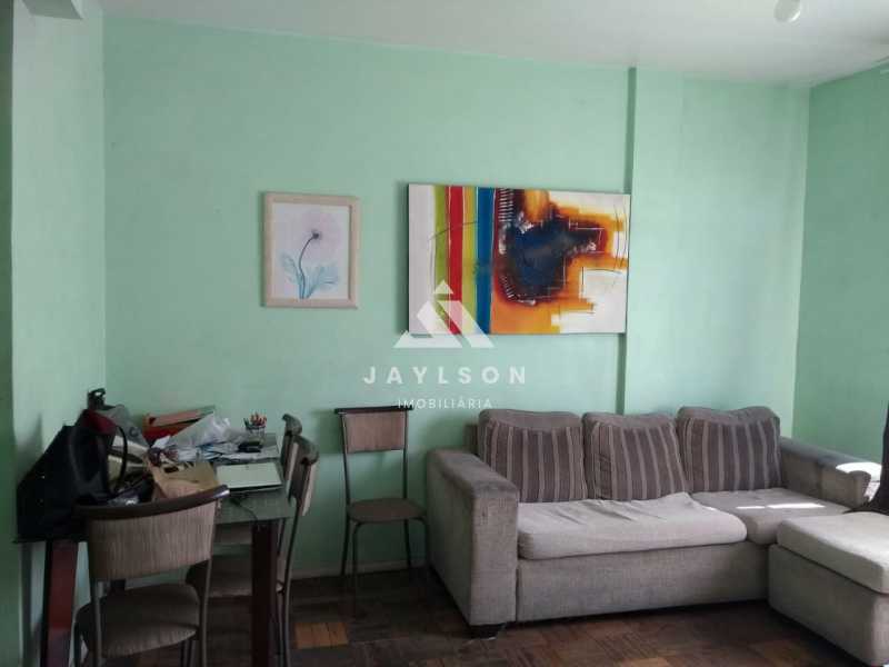 Apartamento à venda com 2 quartos, 86m² - Foto 1