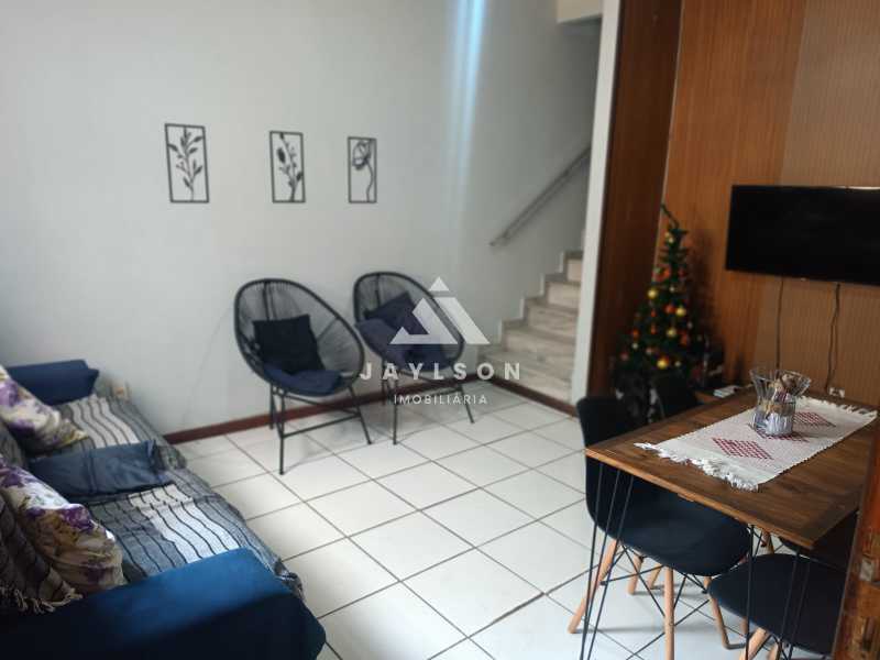 Casa à venda com 3 quartos, 120m² - Foto 3