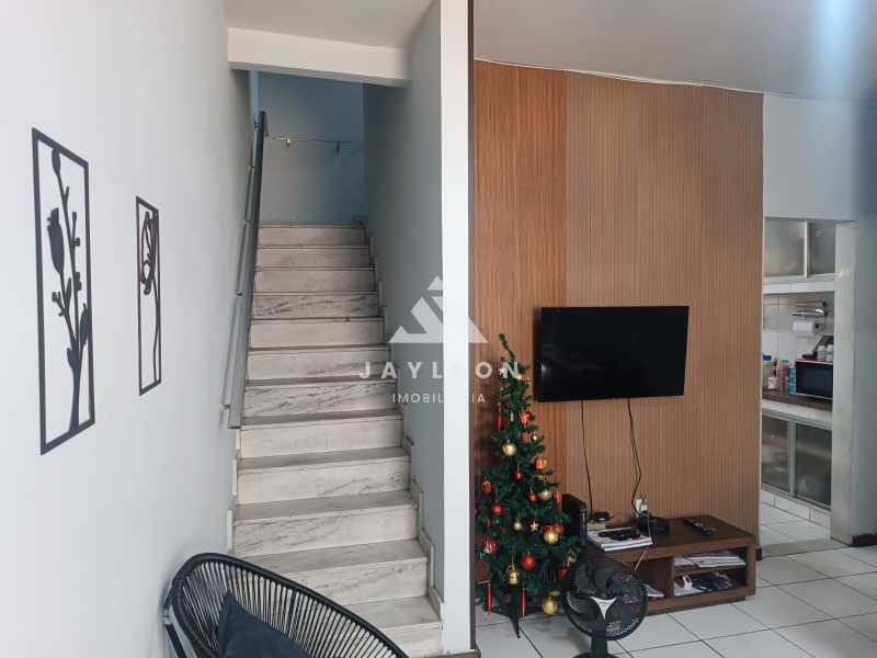 Casa à venda com 3 quartos, 120m² - Foto 5