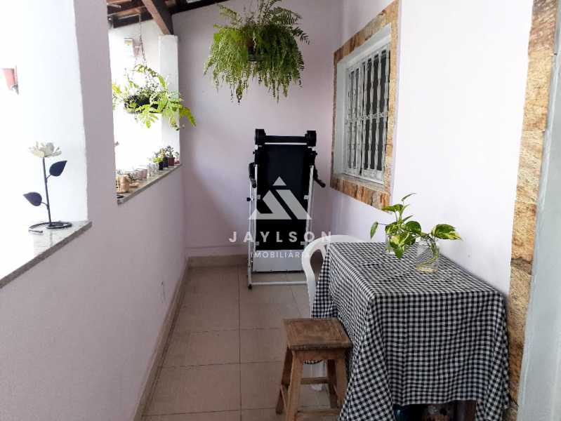 Casa de Vila à venda com 2 quartos, 79m² - Foto 26