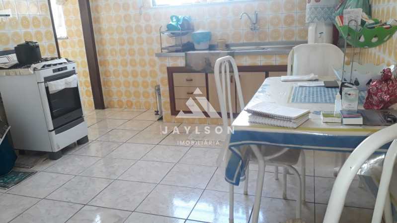 Apartamento à venda com 2 quartos, 69m² - Foto 9