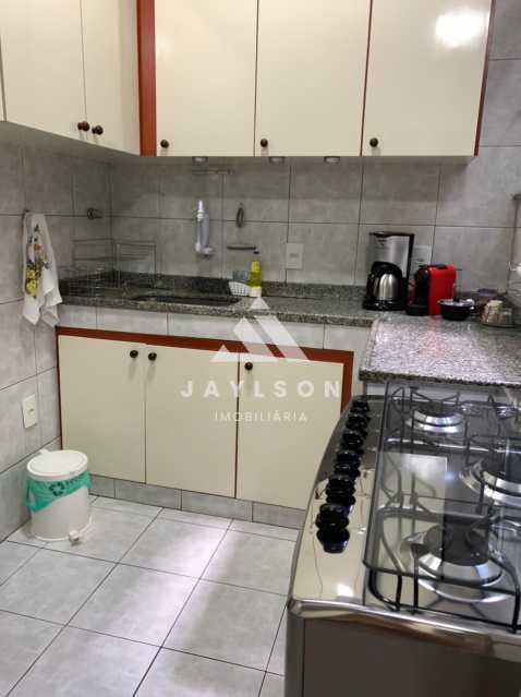 Apartamento à venda com 3 quartos, 95m² - Foto 12