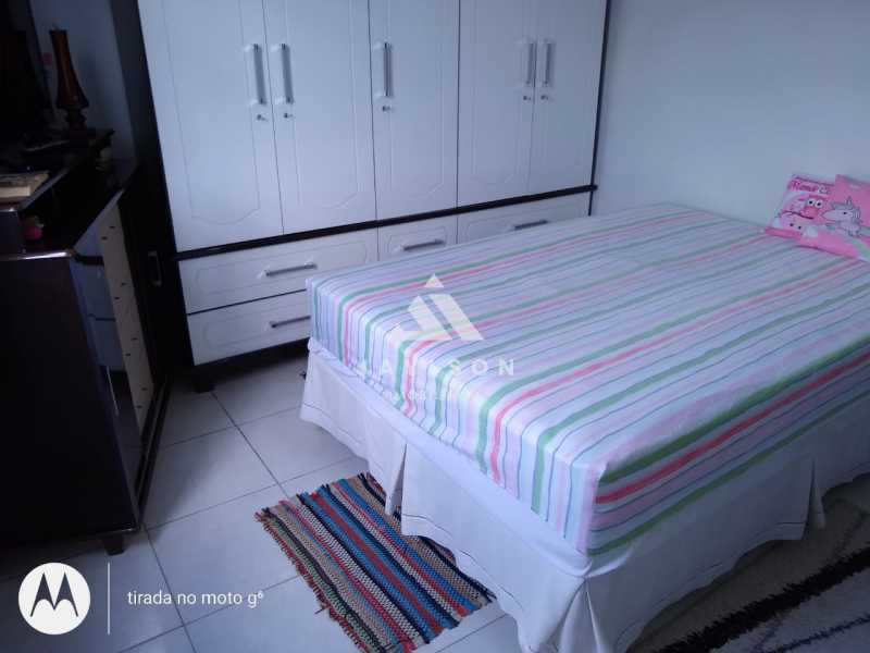 Apartamento à venda com 2 quartos, 65m² - Foto 20