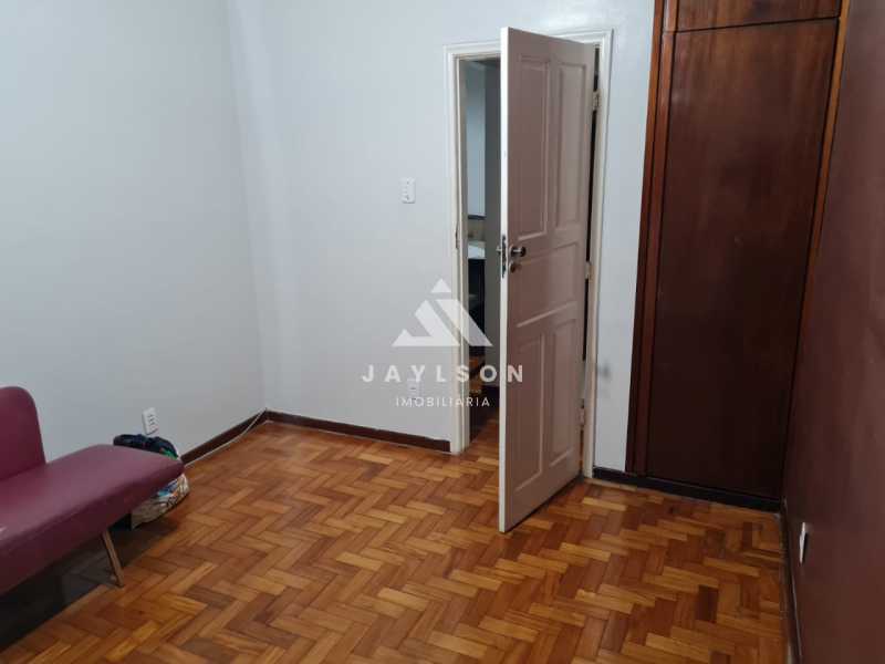 Apartamento à venda com 2 quartos, 60m² - Foto 12