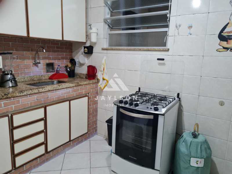 Apartamento à venda com 2 quartos, 60m² - Foto 16