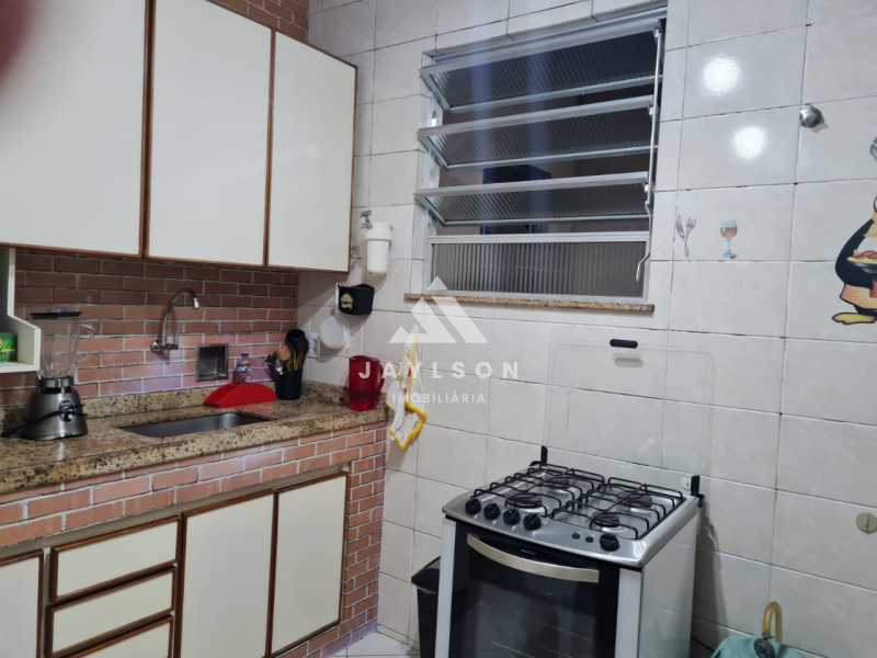 Apartamento à venda com 2 quartos, 60m² - Foto 17