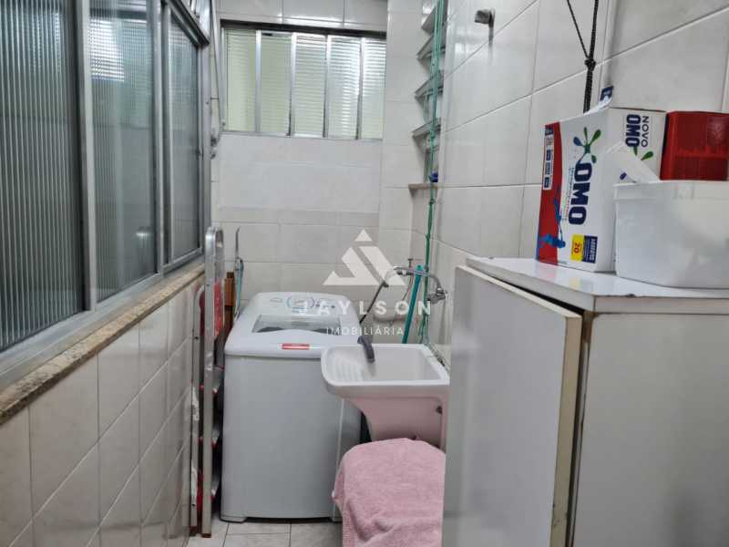 Apartamento à venda com 2 quartos, 60m² - Foto 21