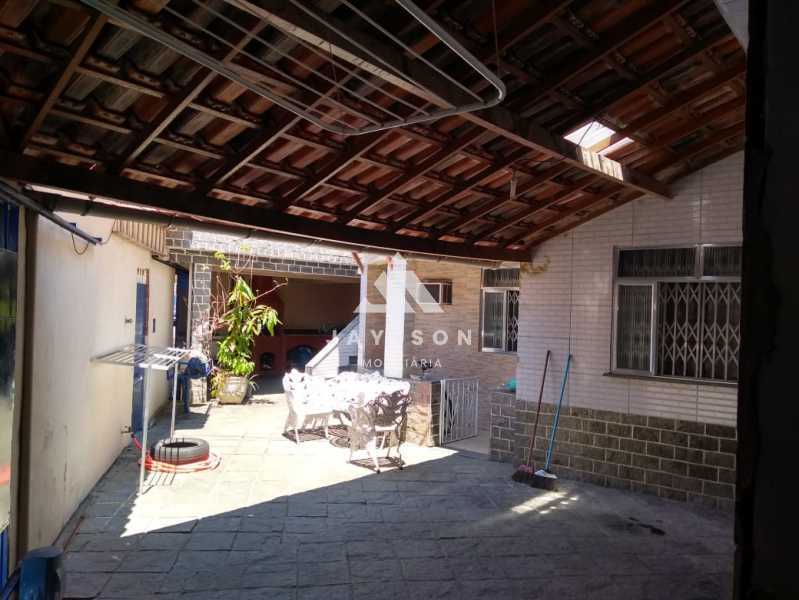 Casa à venda com 5 quartos, 192m² - Foto 10