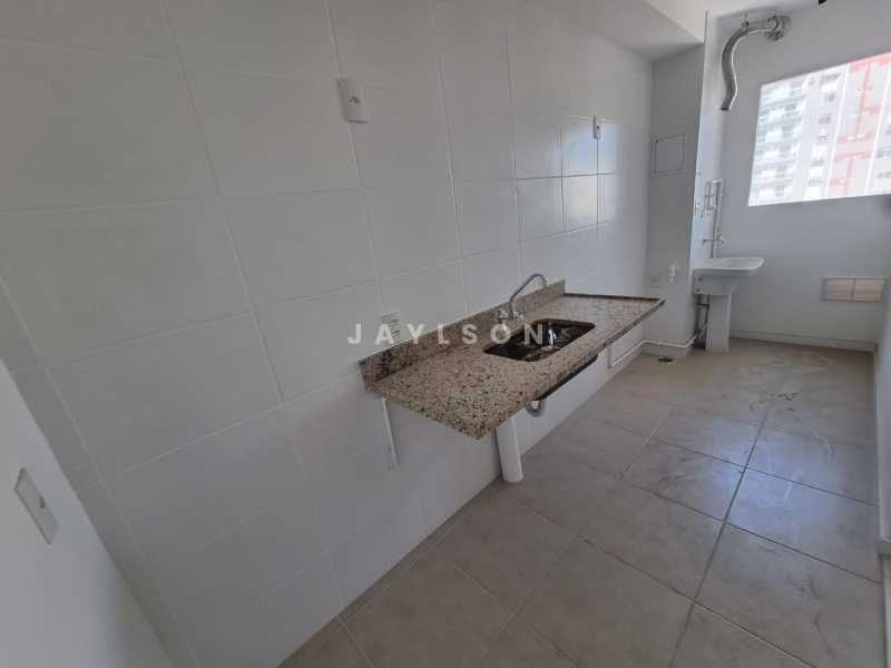 Apartamento à venda com 2 quartos, 60m² - Foto 13