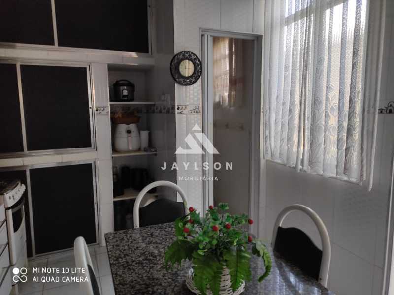 Apartamento à venda com 2 quartos, 62m² - Foto 19