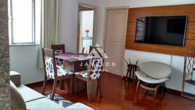 Apartamento à venda com 3 quartos, 133m² - Foto 2