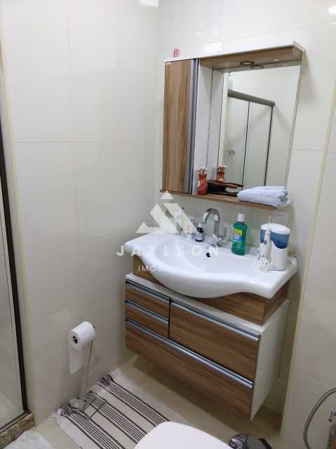 Apartamento à venda com 2 quartos, 60m² - Foto 10