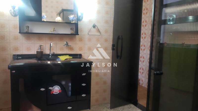 Apartamento à venda com 3 quartos, 140m² - Foto 17