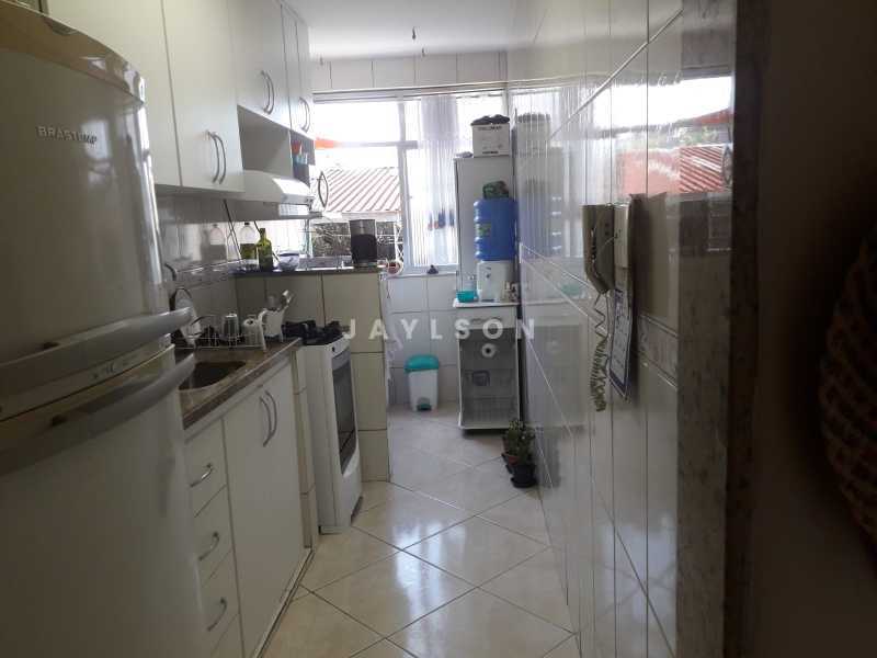 Apartamento à venda com 2 quartos, 57m² - Foto 15