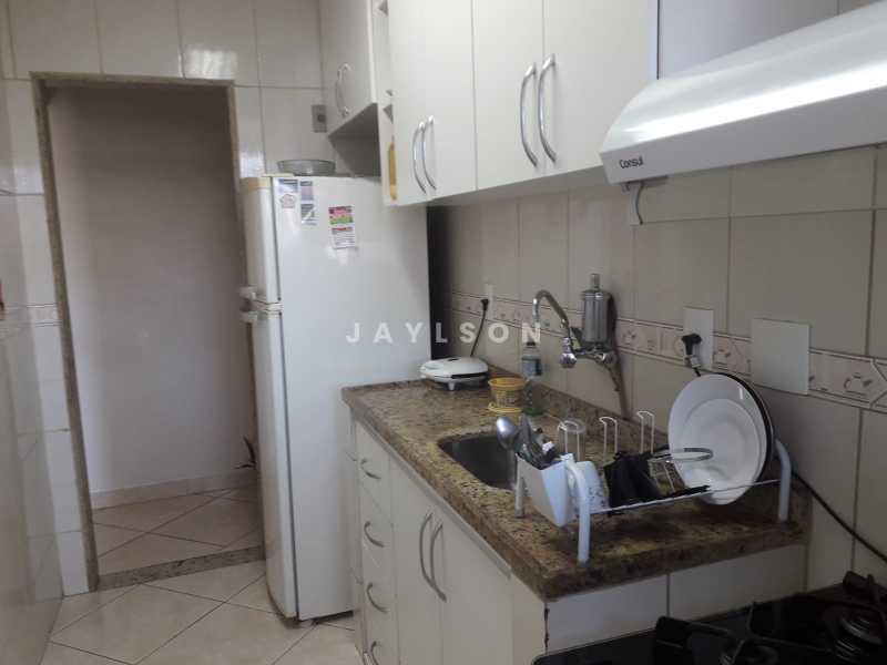 Apartamento à venda com 2 quartos, 57m² - Foto 11