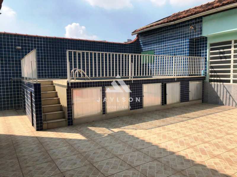 Casa à venda com 7 quartos, 330m² - Foto 24