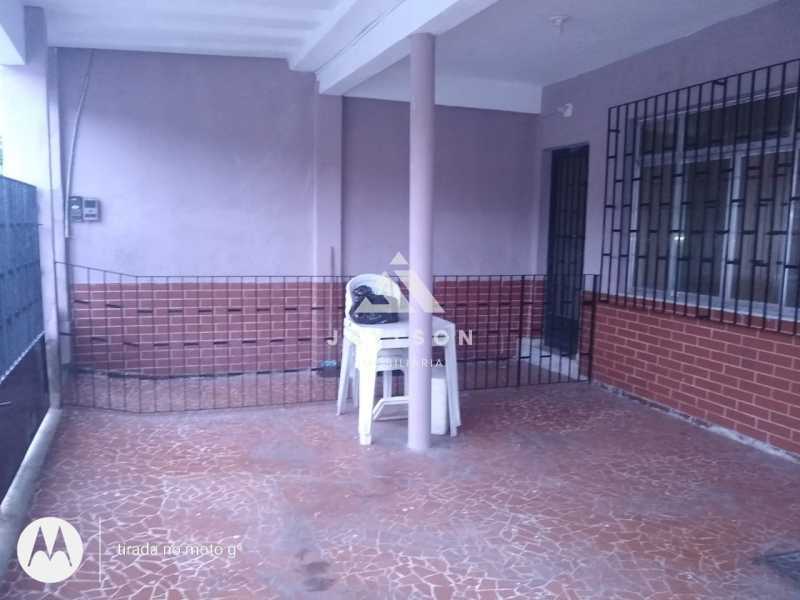 Apartamento à venda com 2 quartos, 146m² - Foto 2