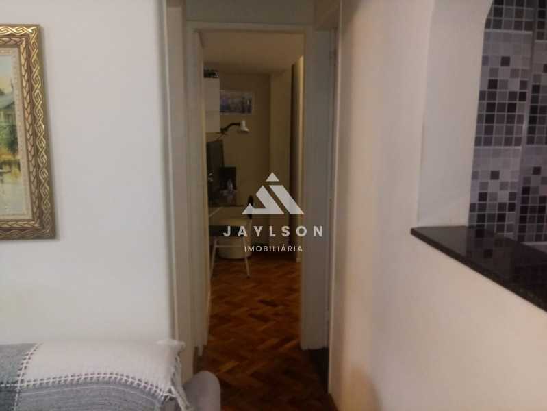 Apartamento à venda com 2 quartos, 50m² - Foto 12