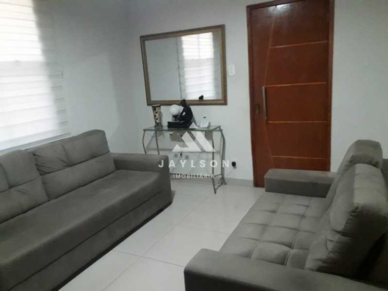 Apartamento à venda com 2 quartos, 78m² - Foto 2