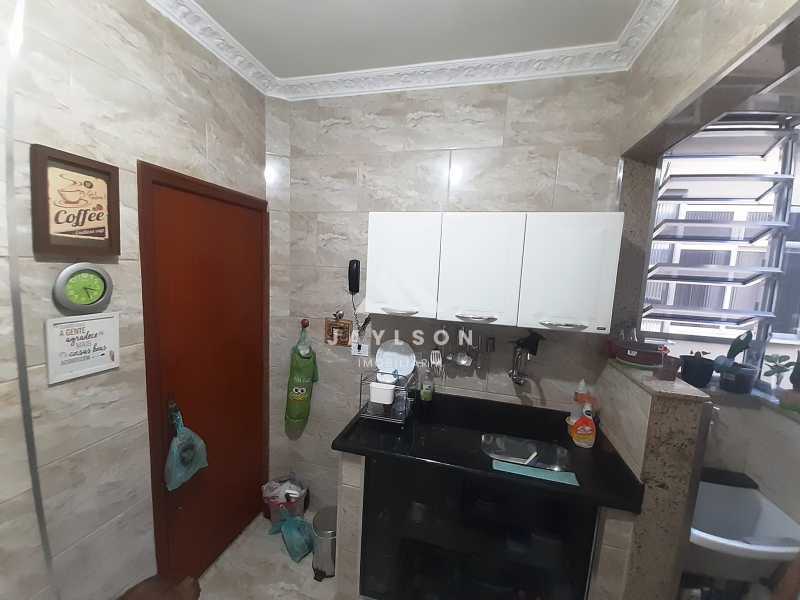 Apartamento à venda com 1 quarto, 38m² - Foto 9