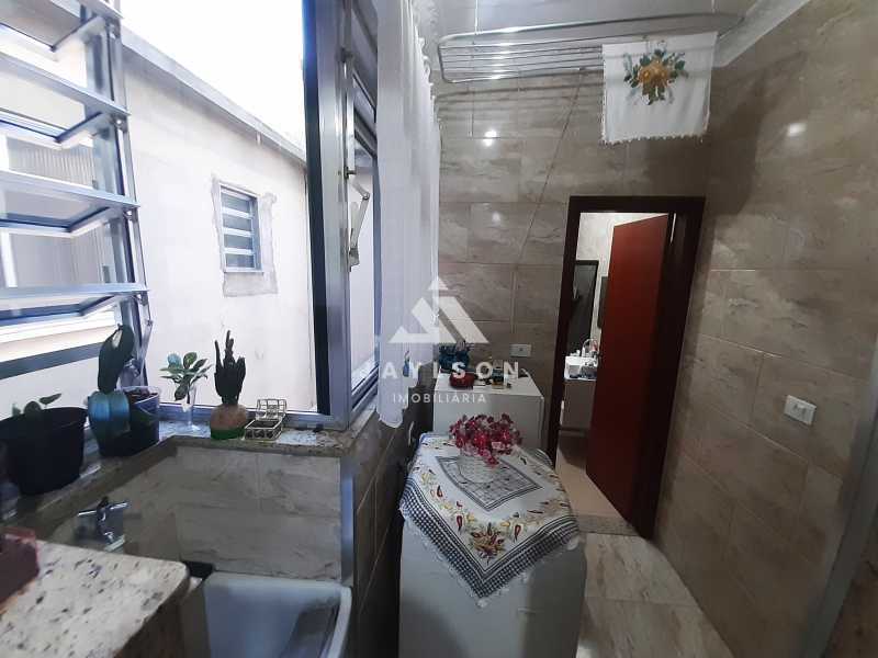 Apartamento à venda com 1 quarto, 38m² - Foto 10