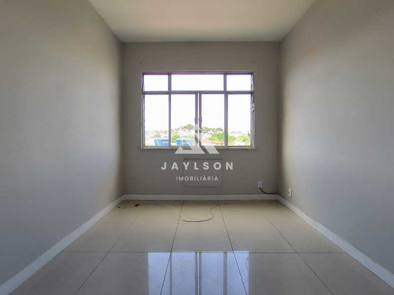 Apartamento para alugar com 2 quartos, 80m² - Foto 9