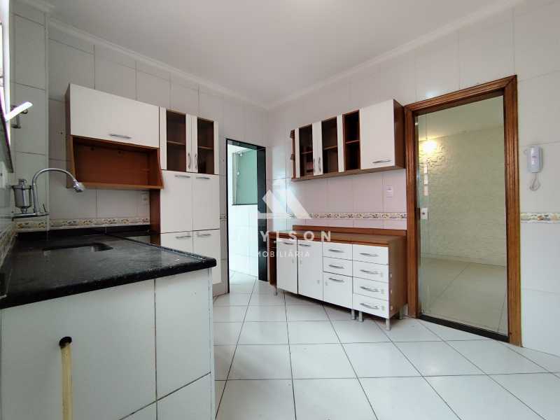 Apartamento para alugar com 2 quartos, 80m² - Foto 13