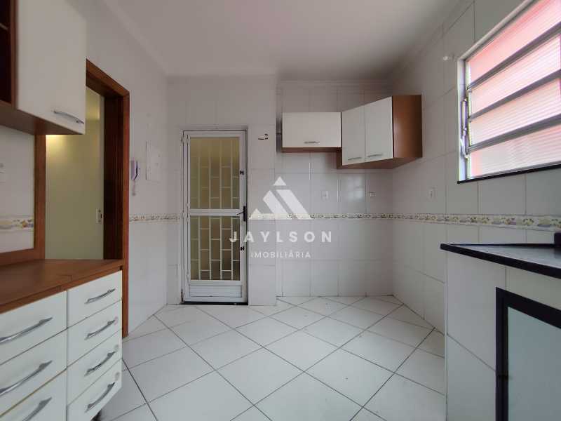 Apartamento para alugar com 2 quartos, 80m² - Foto 14