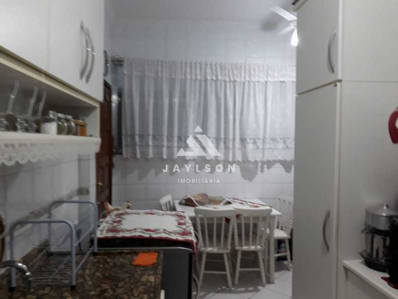 Apartamento à venda com 3 quartos, 75m² - Foto 13