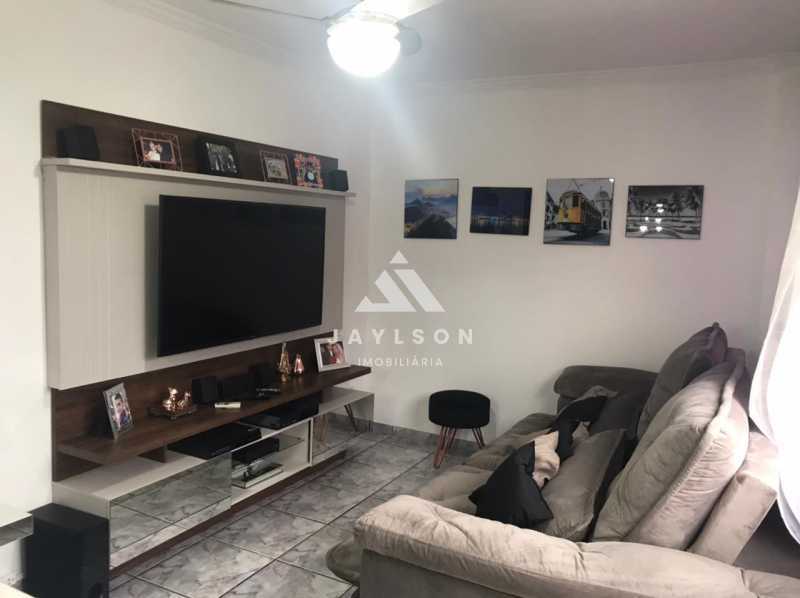 Apartamento à venda com 3 quartos, 69m² - Foto 4