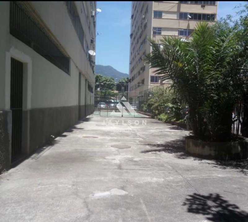 Apartamento à venda com 3 quartos, 69m² - Foto 25