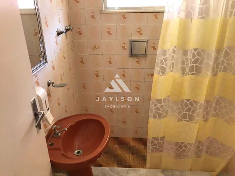 Apartamento à venda com 2 quartos, 65m² - Foto 10