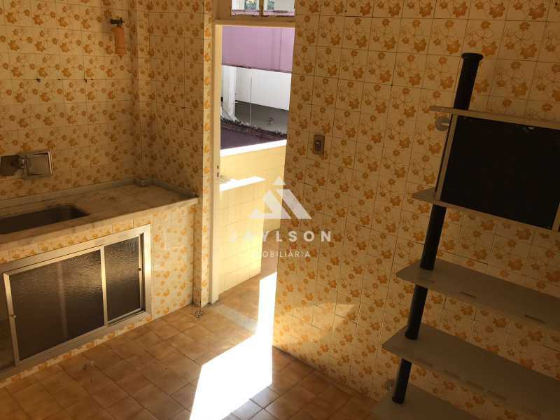 Apartamento à venda com 2 quartos, 65m² - Foto 15