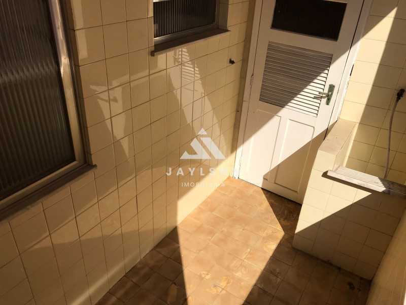 Apartamento à venda com 2 quartos, 65m² - Foto 16