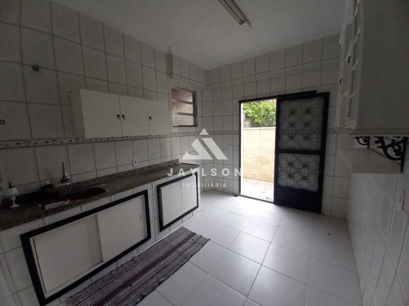 Apartamento à venda com 3 quartos, 74m² - Foto 7