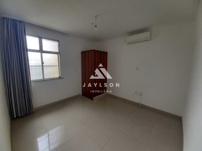 Apartamento à venda com 3 quartos, 74m² - Foto 11