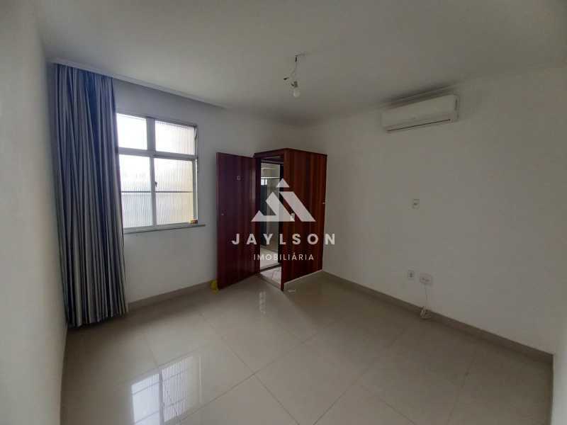 Apartamento à venda com 3 quartos, 74m² - Foto 12