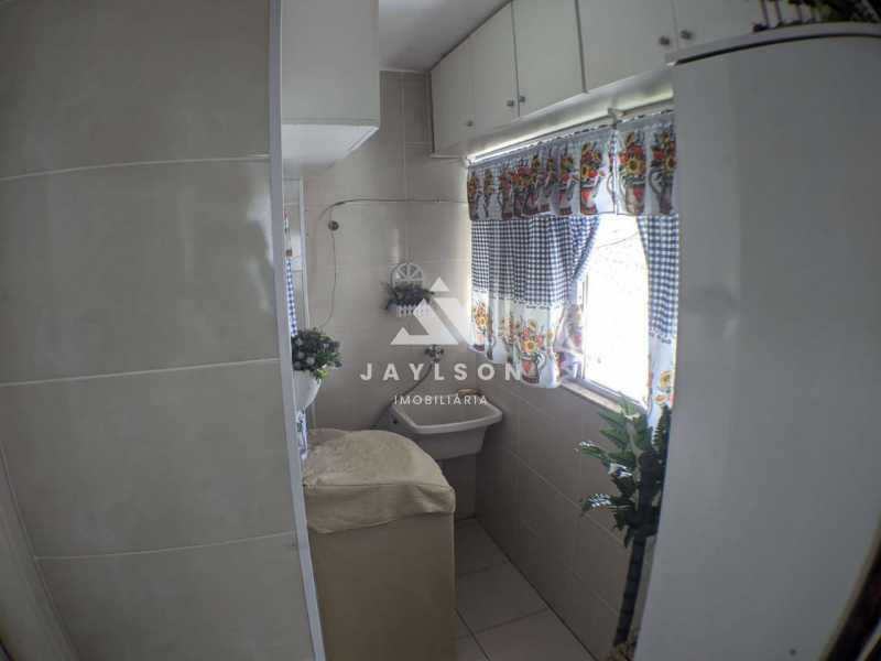 Apartamento à venda com 2 quartos, 67m² - Foto 11