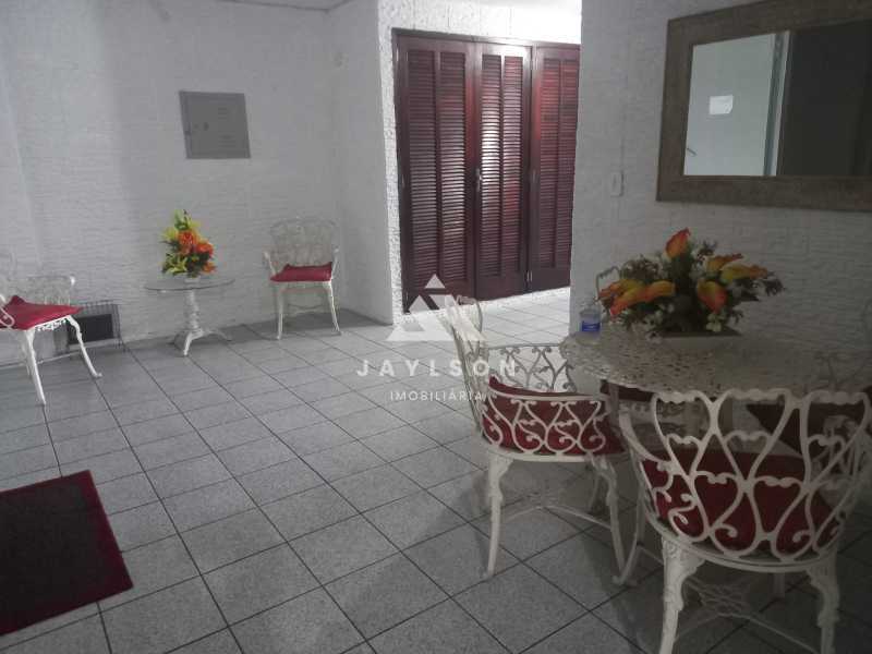 Apartamento à venda com 2 quartos, 67m² - Foto 24