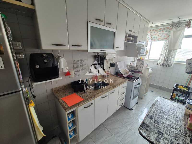 Apartamento à venda com 2 quartos, 95m² - Foto 20