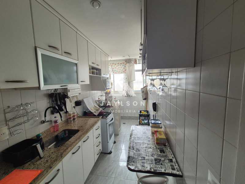 Apartamento à venda com 2 quartos, 95m² - Foto 21