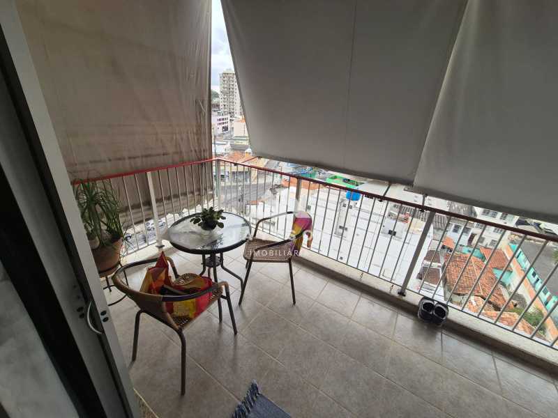 Apartamento à venda com 2 quartos, 95m² - Foto 7