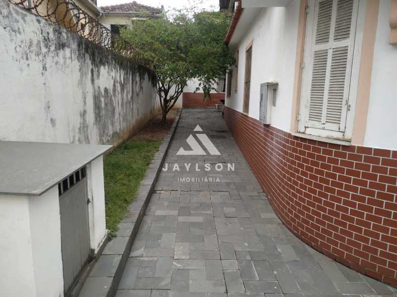 Casa à venda com 5 quartos, 154m² - Foto 23