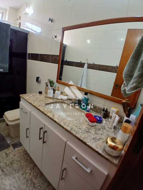 Apartamento à venda com 2 quartos, 75m² - Foto 10